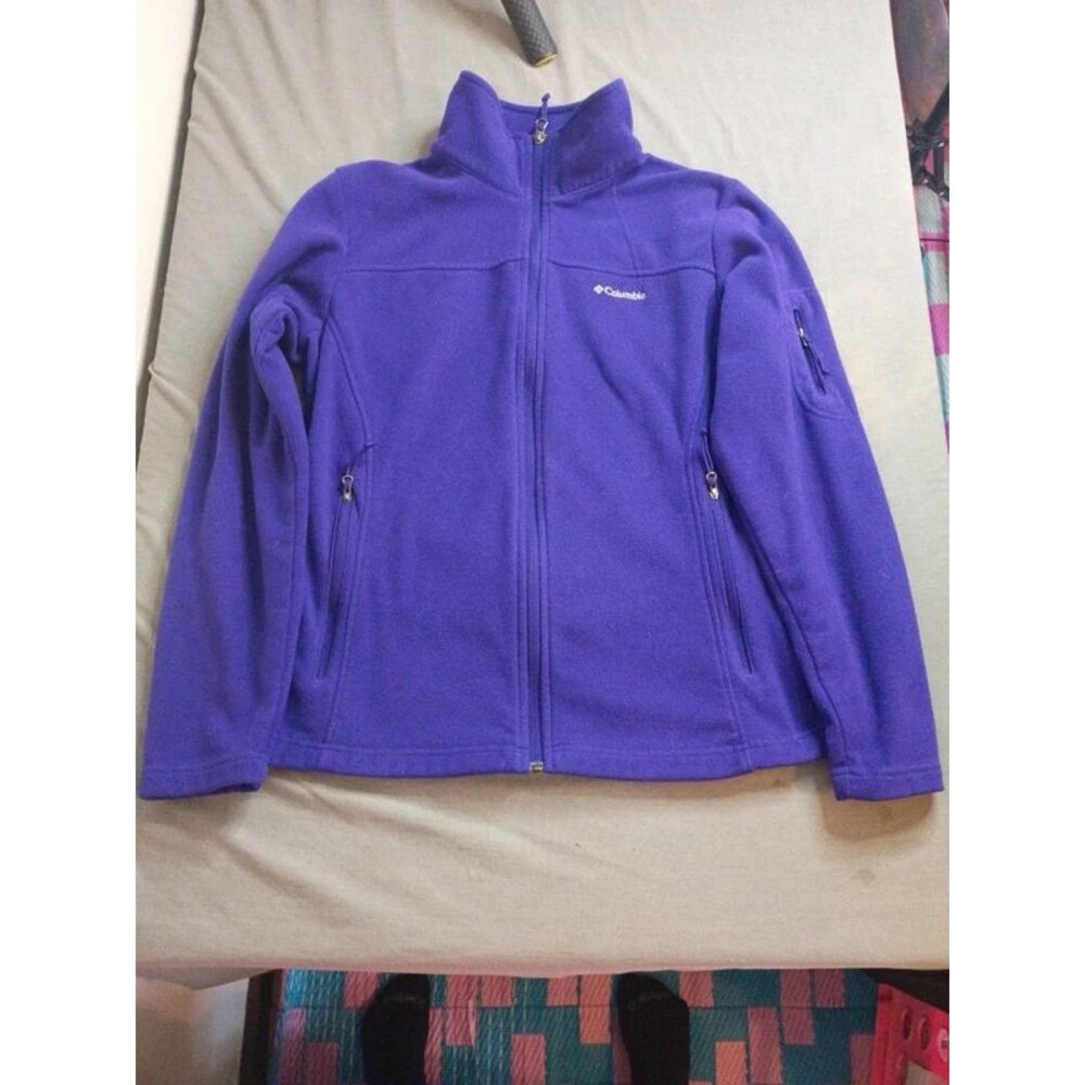 Women's Columbia sweater